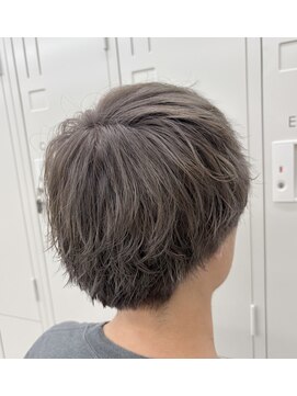 【NaVI/伊藤】20代30代/ブリーチありグレージュカラー