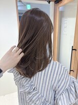 エンス 銀座(Ence)&nbsp;ブリーチなし/スモーキーカラー/髪質改善/グレーブラウン/前髪