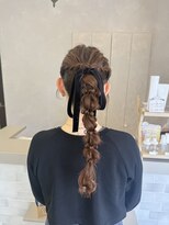 ジュエ ヘアー デザイン(Jue hair design)&nbsp;高め編みおろしポニー /ヘアセット/お呼ばれヘア/知立/20代