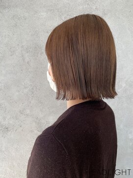 クラン エン バイ ヘッドライト 二子玉川店(clan en. by HEADLIGHT) ベージュ×切りっぱなしボブ