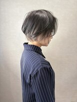 エストレーラ(estrela)&nbsp;『estrela』透明感　小顔ハンサムショート