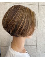 ア セカンド 清藤美容室第弐號(a sekand)&nbsp;ハイライトカラー×ショートボブスタイル