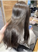 カーキベージュ/イルミナカラー/ダメージレス/こなれヘア/tomo