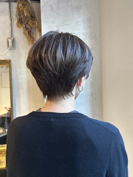 エディ(eddie) 【eddie】丸みショートレイヤー