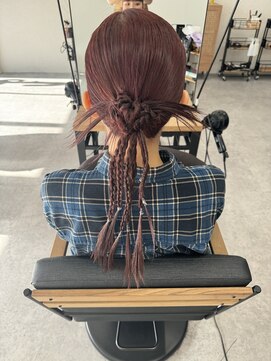 リイチ(LIICHI) カチモリヘアアレンジ