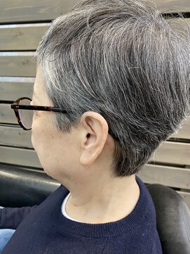 アール(R) ベリーショート