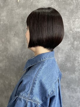 オーセンティック(AUTHENTIC) ショートボブ
