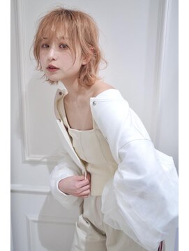 ニューヨークニューヨーク イオンスタイル東淀川店(NYNY) パーマ風ショート×ハイトーンヘア