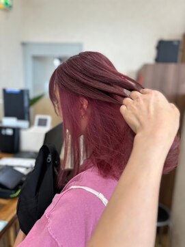 ミラシィ 成田(Mirashy) ハイライトカラーミルクティーベージュレイヤーカット