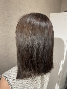 アラモア 国立(Alamoa) 白髪ぼかしハイライト