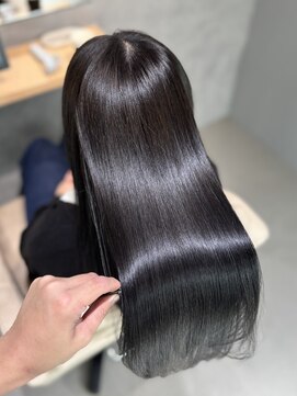 シンカ(shinka) 【20代】/髪質改善/縮毛矯正/表参道/ブリーチ縮毛矯正