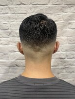 グレイスフル バーバープラチナム 六本木店(Graceful Barber platinum)&nbsp;スキンフェード七三サイドパート