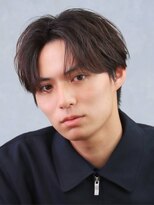 コンフィデンス メンズヘアー(confidence MEN'S HAIR)&nbsp;セクシーコンマセンターパートフェザーショートキン