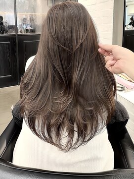 アビー(ABBEY) レイヤーカットシースルーバング韓国ヘアザクザクレイヤー