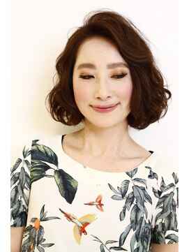 アヴァンティ ヘアーアンドスパ(avanti hair&spa) やわらかカールのボリューミィボブ