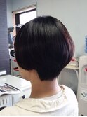 ショートボブ