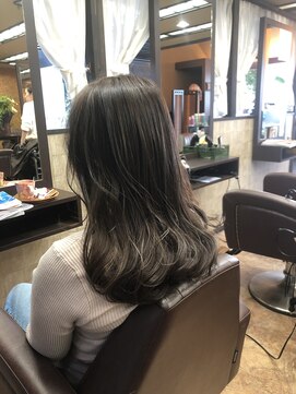 ナトゥーラ 岐阜(Natura) アッシュグレー