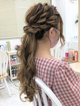 リサ 恵比寿(risa.) ねじり編みローポニー