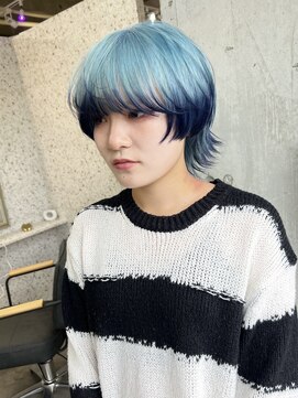 ラニヘアサロン(lani hair salon) アイスブルー＆ネイビー/ウルフカット/ショートカット/ブリーチ
