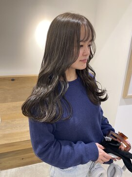 ナンバースリー 綱島店(Number Three) グレージュ【Number Three 綱島店】