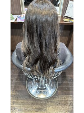 髪の美院 シャルマン ビューティー クリニック(Charmant Beauty Clinic) まとまるロングヘア