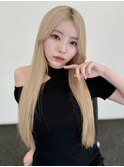 センター分けくびれヘア前髪ロングレイヤー韓国ヘアエモージュ