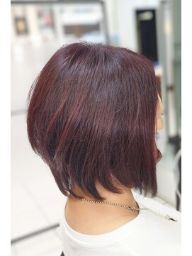 ヘアースタジオ ジェイワン(hair studio J ONE) 30代40代50代60代大人ナチュラルレイヤー前下りシュートボブ