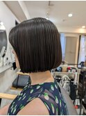 大人可愛いミニボブ