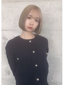 フレーム 博多店(FRAME) ワンブリーチミルクティーベージュ×ミニボブ【福岡博多】