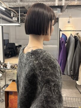 エルメ クラマエ(Elme) "short bob"