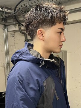 ノラ シブヤ(NORA) スパイキーショートアクティブショートテーパーフェード刈り上げ