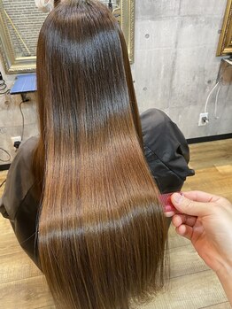 フロム ヘアー(FROM HAIR)の写真/髪質改善で朝のスタイリングが楽になる！乾かすだけでまとまる毎日へ導くケア♪