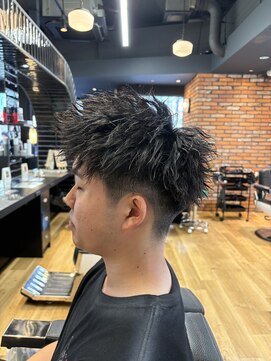 ドゥーエン 京橋店(DoEN) アップバングツイスト
