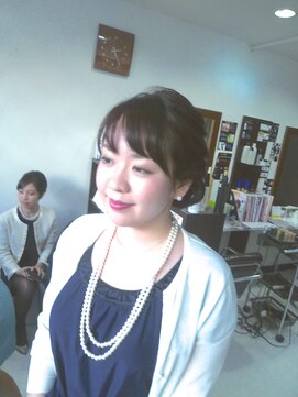 ヘアセットサロンエッジ(Edge) フワフワクルりんぱアップ