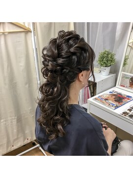 ヘアセット専門店 ナゴミ 渋谷店(nagomi) ローポニー/ハーフアップ/編み込み/三つ編み/ヘアセット