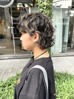 ノブレス(NOBLESSE)&nbsp;ハイライトパーマウルフボブ/nagata