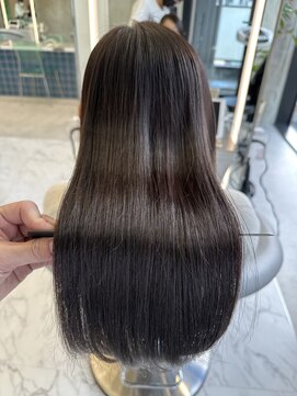 ロンドルーチェ 心斎橋(Lond luce) ダークアッシュ/ミディアムレイヤーカット［髪質改善/縮毛矯正］