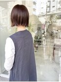 切りっぱなしボブ　ブラウンカラー　ミニボブ