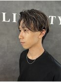 ゴールドメッシュパーマ