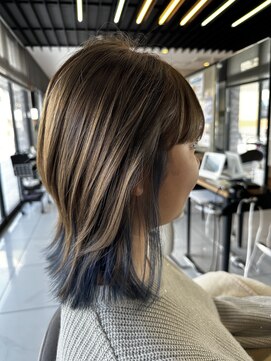 レイフィールド 長嶺店(RAY Field) 外ハネウルフ×インナーカラー