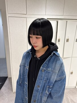 ユーフォリア 渋谷グランデ(Euphoria SHIBUYA GRANDE) ボブ 黒髪 パツッとボブ ボブスタイル AKARI