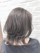 アヴァンス 天王寺店(AVANCE.) レイヤーカット×くすみベージュ☆