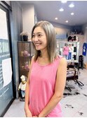 グレージュ