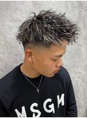 ホワイトメッシュツイストスパイラルパーマスキンフェードカット