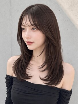 ユーフォリア 渋谷グランデ(Euphoria SHIBUYA GRANDE) 韓国風レイヤー 顔周りレイヤー 小顔カット 透明感カラー