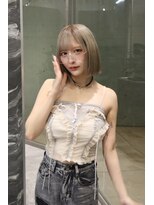 アンブル リュクス 池袋(amble luxe)&nbsp;ミルクティーグレージュ切りっぱなしボブ