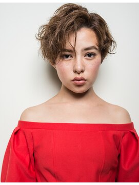 オーガスト ヘア ネイル(AUGUST hair nail) くせショート　 クラシカル