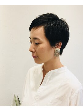 リカモ(ricamo) ベリーショート