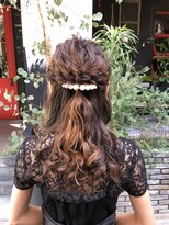 アンプレヴーアジュテ(Impre'vu ajoute)&nbsp;ハーフアップアレンジ