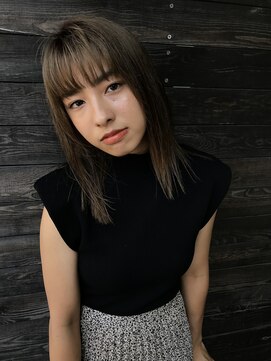 カゼ ダイカンヤマ Kaze DAIKANYAMA しっかり前髪でもナチュラルなストレートBob